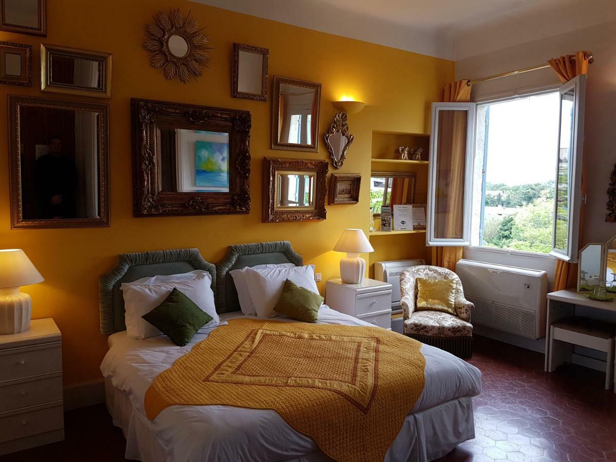 Bed and Breakfast Les Saisons Villeneuve-lès-Avignon Esterno foto